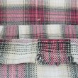 画像5: 00's Field & Stream ヘビーネルシャツ "Red Ombre Plaid" (5)