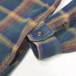 画像4: 00's ORVIS ヘビーネルシャツ "Navy × Brown Plaid" (4)