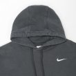 画像3: 00's NIKE スウォッシュロゴ刺繍 スウェットパーカー "BLACK" (3)