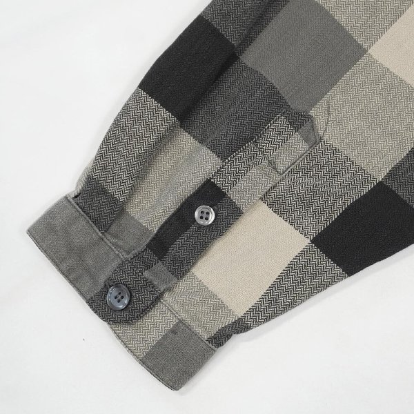 画像4: 90-00's GUESS バンドカラーシャツ (4)