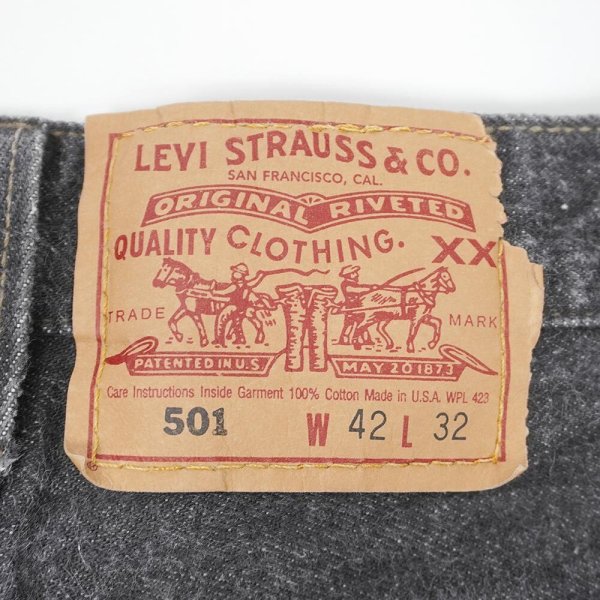 画像3: 90's Levi's 501-0658 先染め ブラックデニムパンツ "MADE IN USA / W42 L32" (3)