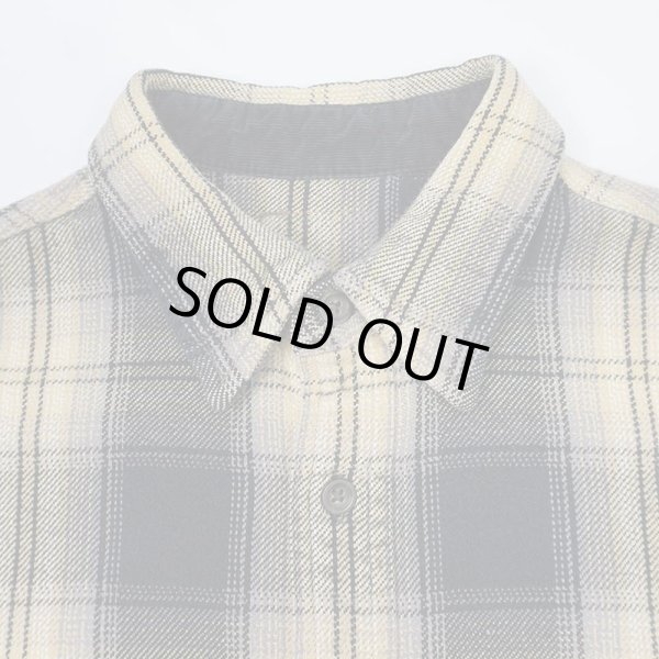 画像2: 90's ST JOHN'S BAY オンブレチェック柄 ヘビーネルシャツ "Black Plaid" (2)