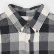 画像3: 90-00's ST JOHN'S BAY フランネル ボタンダウンシャツ “White × Black Plaid” (3)