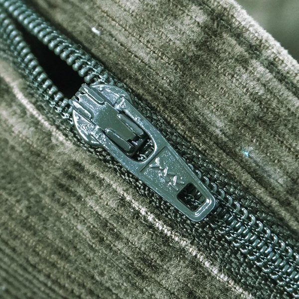 画像4: 90-00's NATURAL ISSUE 2タック コーデュロイトラウザー "OLIVE / W36 L30" (4)