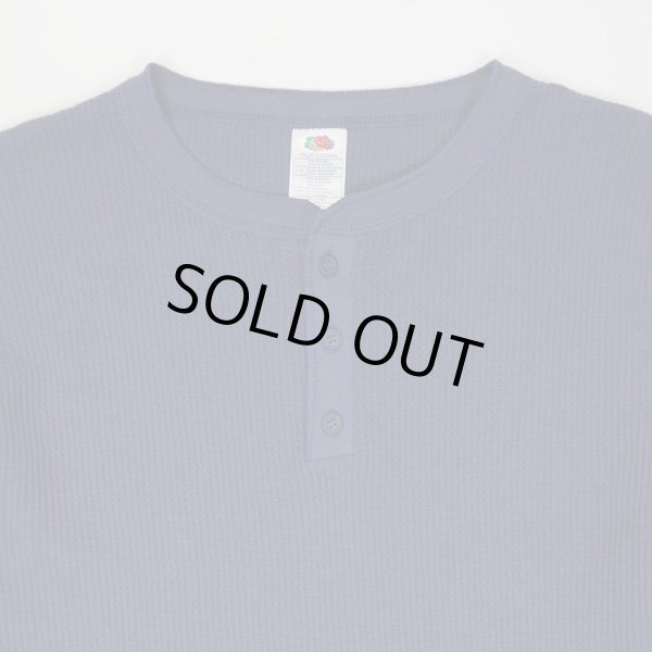画像3: 00's Fruit of the loom ヘンリーネック サーマル カットソー "Navy / DEADSTOCK" (3)