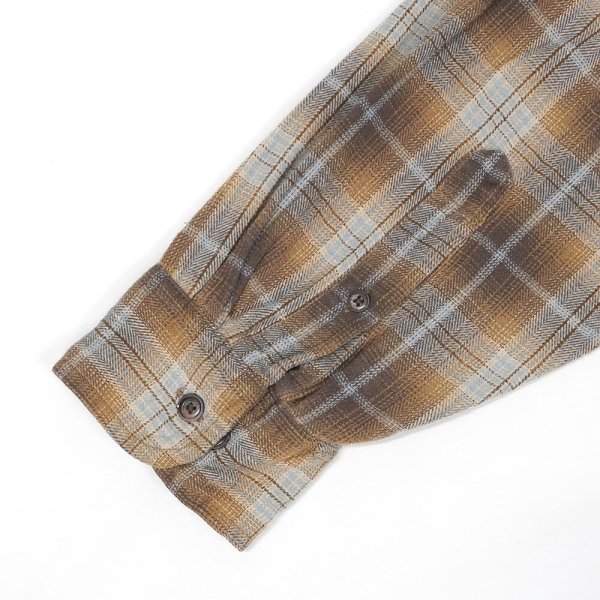 画像4: 00's Arrow フランネル ボタンダウンシャツ "Ombre Plaid" (4)