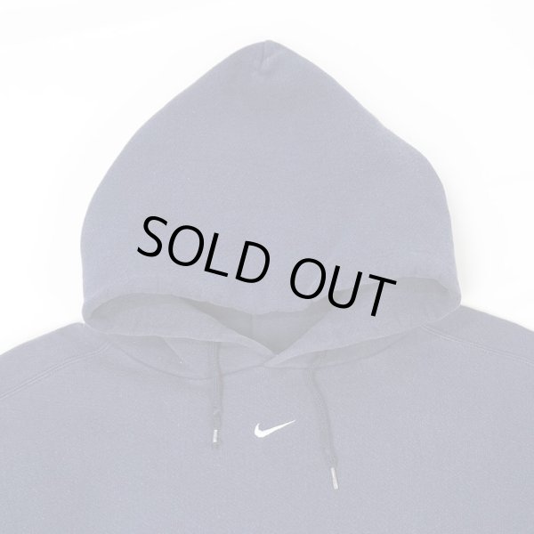 画像2: 00's NIKE センタースウォッシュ スウェットパーカー "NAVY" (2)