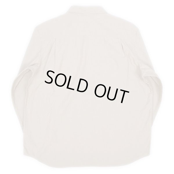 画像2: 00's Carhartt シャンブレー ボタンダウンシャツ "企業ロゴ刺繍 / DEADSTOCK" (2)