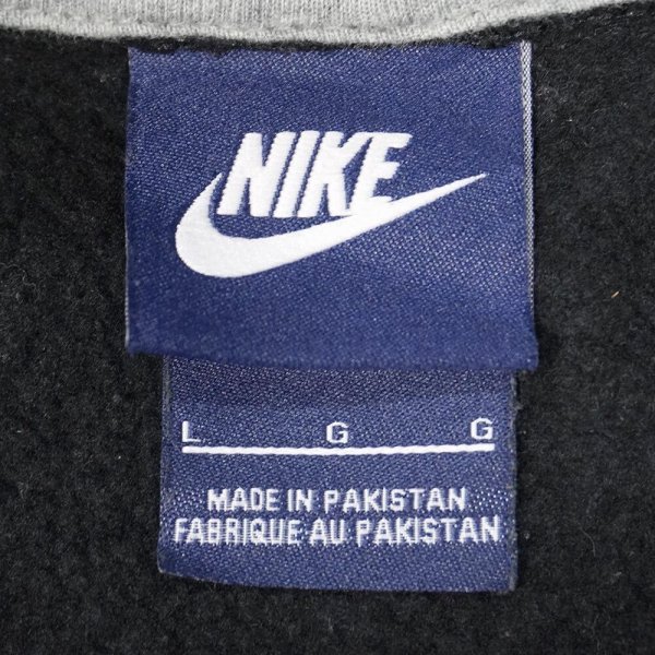 画像2: 00's NIKE スウォッシュロゴ刺繍 スウェットパーカー "BLACK" (2)