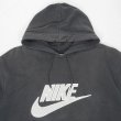画像2: 00's NIKE ロゴワッペン スウェットパーカー (2)