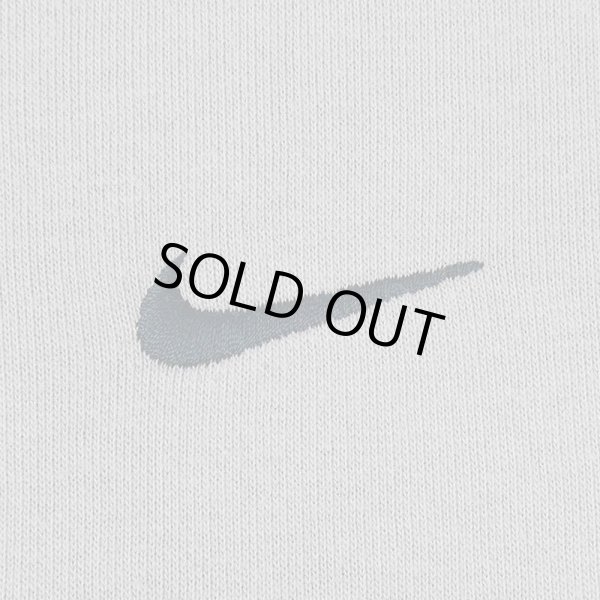 画像3: 00's NIKE ロゴ刺繍 スウェット “BEIGH” (3)