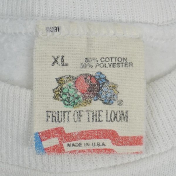 画像2: 80-90's Fruit of the loom プリント スウェット "MADE IN USA" (2)