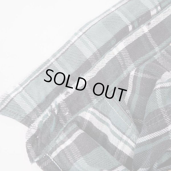 画像4: 90's FIVE BROTHER ヘビーネルシャツ "GREEN BASE / MADE IN USA / 2XL-TALL" (4)