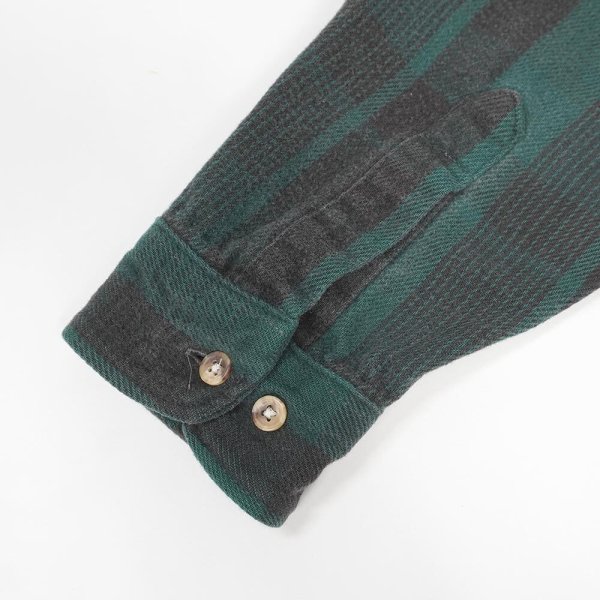 画像4: Late 90's FIVE BROTHER ヘビーネルシャツ "Fade Black×Green Plaid / USA COMPONENTS" (4)