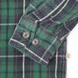 画像4: 00's Cabela's ヘビーネルシャツ "Green×Black Plaid" (4)