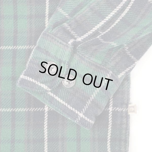 画像4: 00's Cabela's ヘビーネルシャツ "Green×Black Plaid" (4)