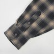 画像4: 00's Arrow フランネル ボタンダウンシャツ "Black Ombre Plaid" (4)