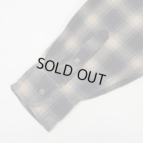 画像4: 00's Arrow フランネル ボタンダウンシャツ "Black Ombre Plaid" (4)