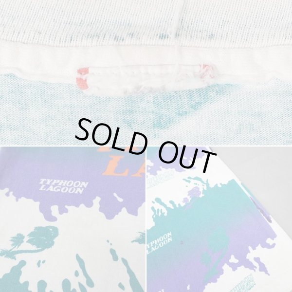 画像5: 90's Disney "TYPHOON LAGOON" オールオーバープリントTシャツ (5)