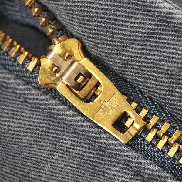 画像4: 90's DOCKERS 2タック チノトラウザー "FADE NAVY / W32 L28" (4)