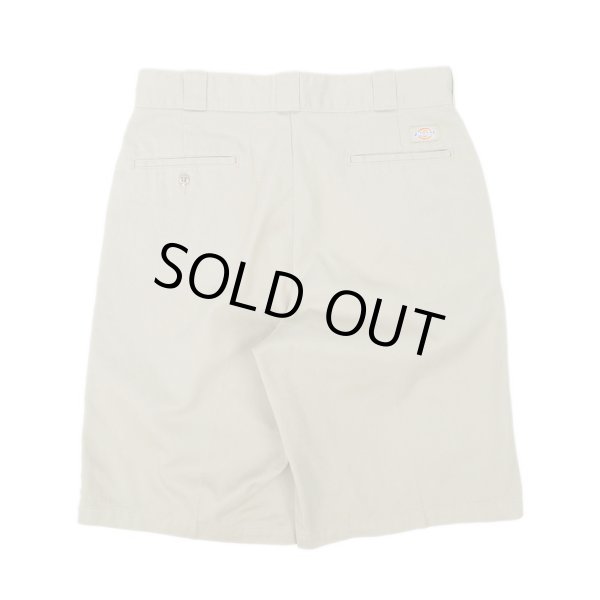 画像2: 00's Dickies ワークショーツ “KHAKI / W34” (2)