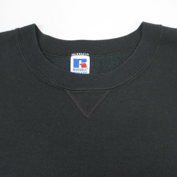 画像4: 90's RUSSELL 前V ブランクスウェット "MADE IN USA / BLACK" (4)