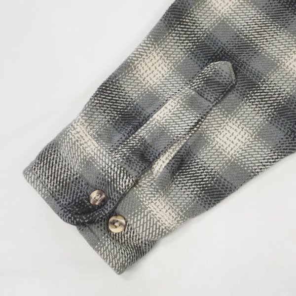 画像4: Early 00's FIVE BROTHER ヘビーネルシャツ "Gray Ombre Plaid" (4)