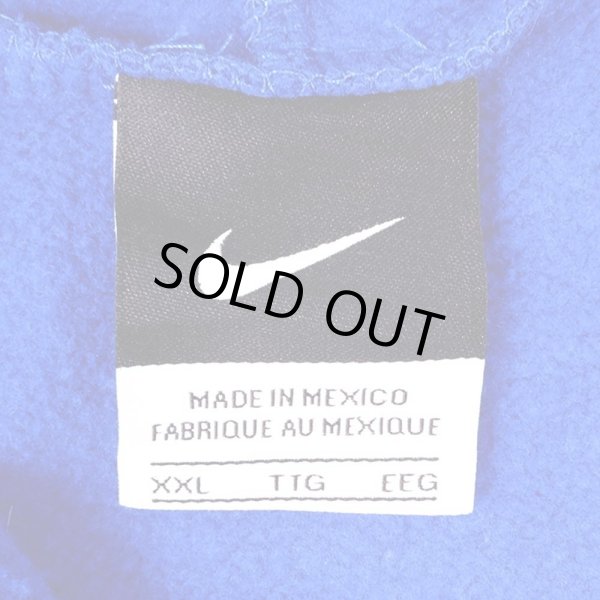 画像2: 00's NIKE リバースウィーブタイプ スウェットパーカー "センタースウォッシュ" (2)