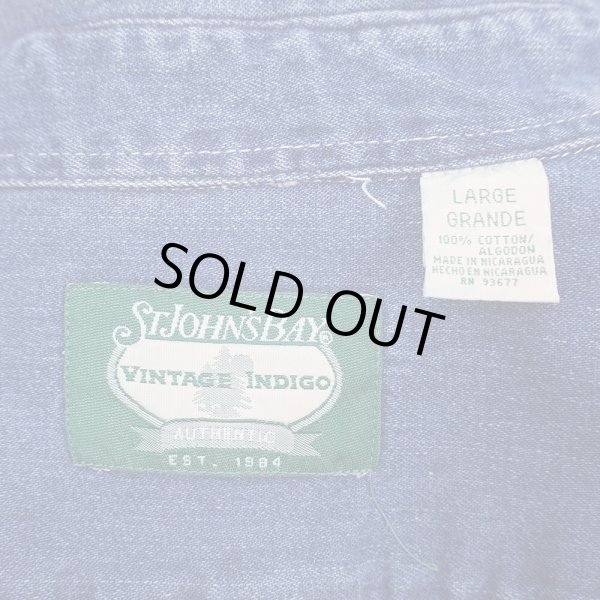 画像2: 90's ST JOHN'S BAY デニムボタンダウンシャツ (2)