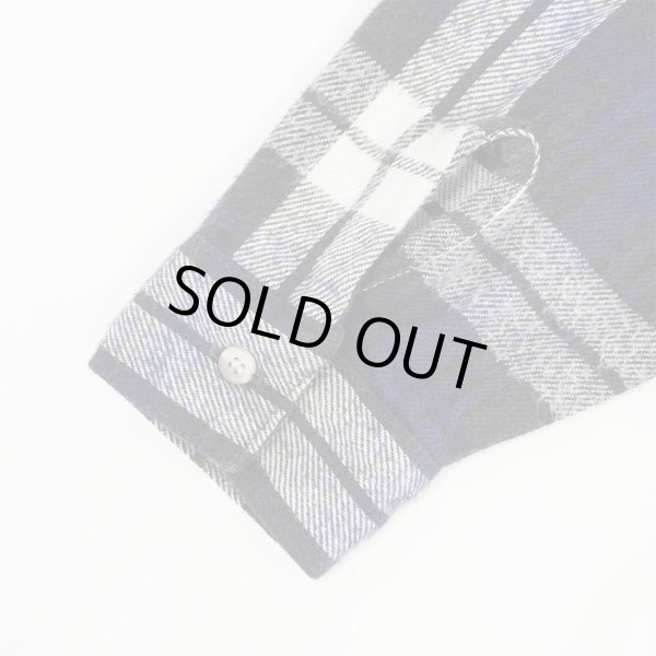 画像4: 80's FIVE BROTHER ヘビーネルシャツ "BLACK×NAVY Plaid / MADE IN USA" (4)