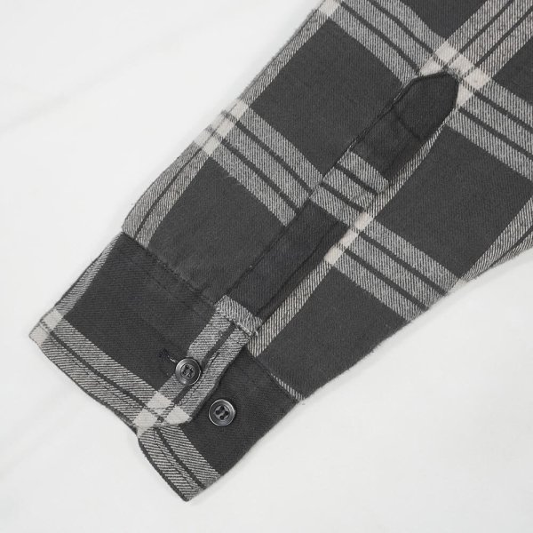 画像4: 80's Sears キルティングライナー ネルシャツ "FADE BLACK PLAID" (4)