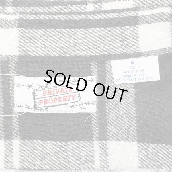 画像2: 90's PRIVATE PROPERTY ヘビーネルシャツ "MADE IN USA / BLACK Plaid" (2)