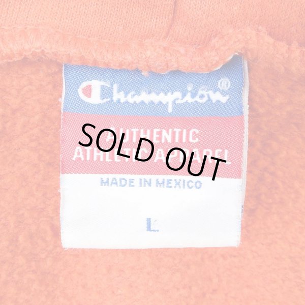 画像2: 00's Champion カレッジロゴ スウェットパーカー (2)