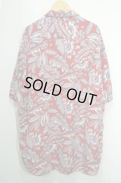 画像2: 80-90's BANANA REPUBLIC S/S 総柄 レーヨンオープンカラーシャツ (2)