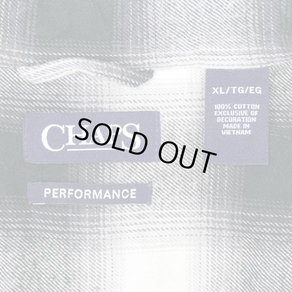 画像2: 00's CHAPS フランネル ボタンダウンシャツ "Black Ombre Plaid" (2)