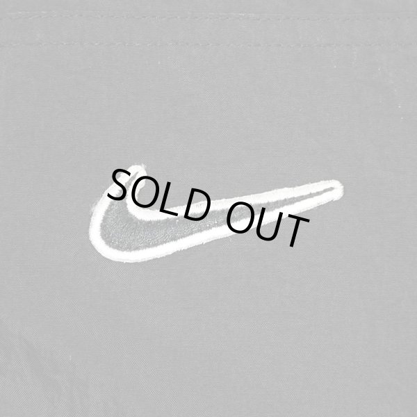 画像3: 90's NIKE Vネック ナイロンプルオーバー (3)