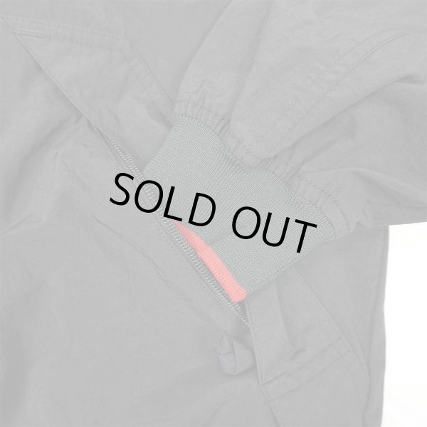 画像4: 90's NIKE Vネック ナイロンプルオーバー (4)