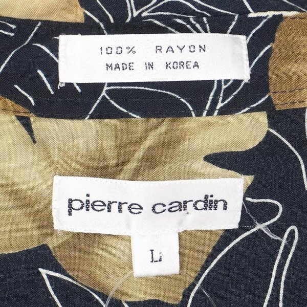 画像2: 90's Pierre Cardin S/S 総柄レーヨンシャツ "BLACK BASE" (2)