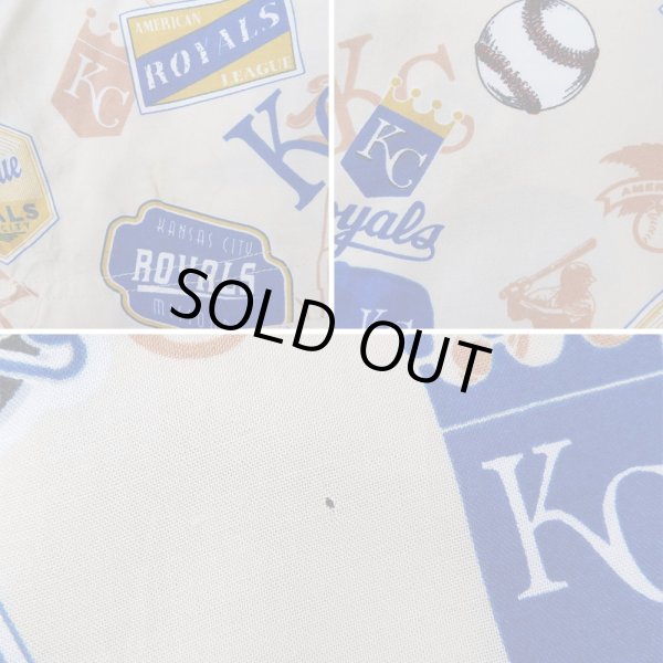 画像4: 00's Kansas City Royals 総柄 オープンカラー レーヨンシャツ (4)