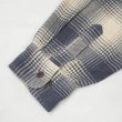画像4: 90's DOCKERS プリントコーデュロイシャツ (4)
