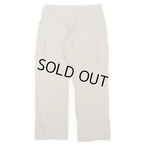 画像2: 00's MOUNTAIN HARD WEAR ナイロンカーゴパンツ (2)