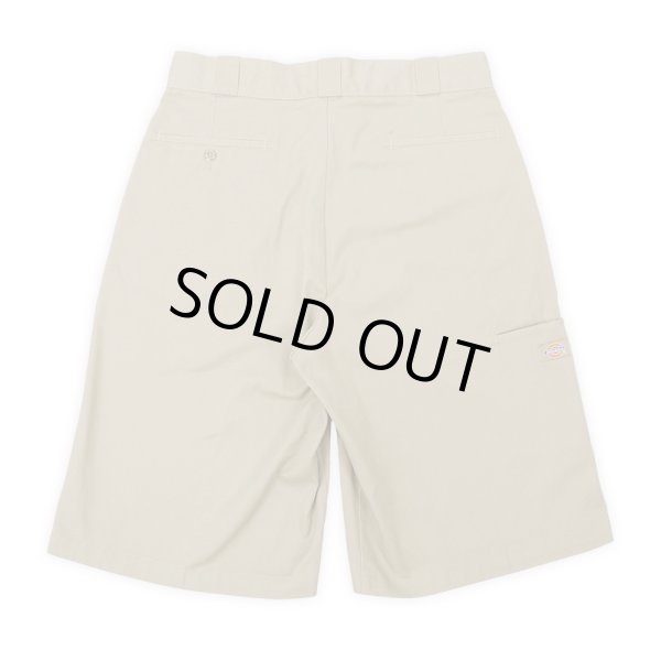 画像2: 00's Dickies ワークショーツ "KHAKI / W34" (2)