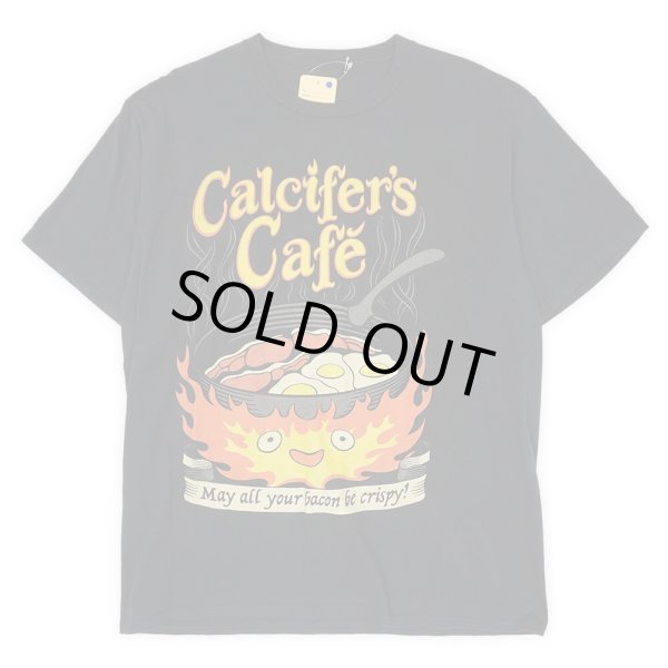 画像1: 00's ハウルの動く城 / Calcifer's Cafe キャラクタープリントTシャツ (1)