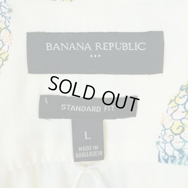 画像2: 00's Banana Republic S/S 総柄 オープンカラーレーヨンシャツ (2)
