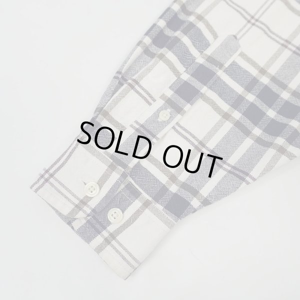 画像4: 90's Eddie Bauer ボタンダウンシャツ “Navy Plaid” (4)