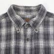 画像3: 90-00's ST.JOHN'S BAY フランネル ボタンダウンシャツ "Ombre Plaid" (3)