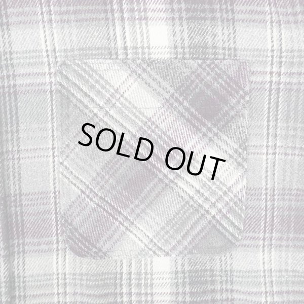 画像4: 90's ST.JOHN'S BAY ヘビーネルシャツ "MADE IN USA / GRAY Plaid" (4)