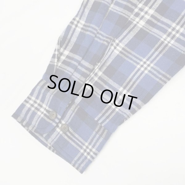 画像4: 90-00's ST JOHN'S BAY フランネル ボタンダウンシャツ "DEADSTOCK / Blue Plaid" (4)