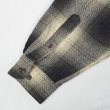 画像4: 90's Banana Republic ウールワークシャツ "Ombre Plaid" (4)