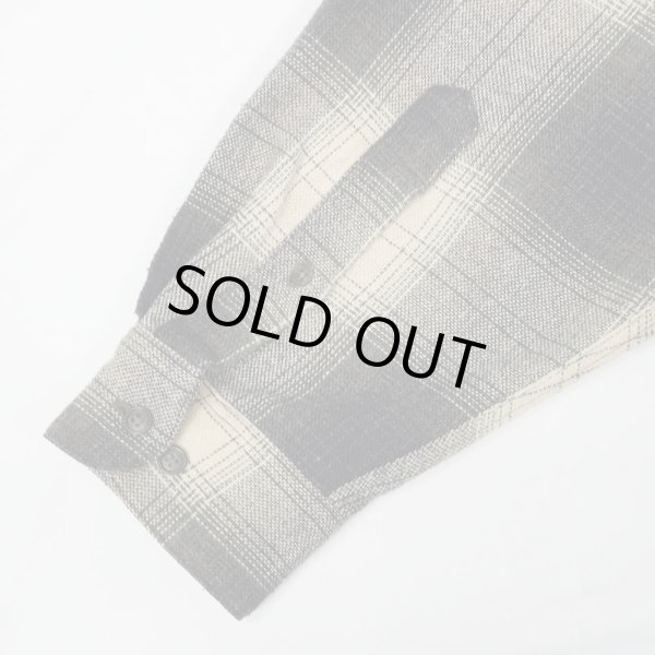 画像4: 90's Banana Republic ウールワークシャツ "Ombre Plaid" (4)